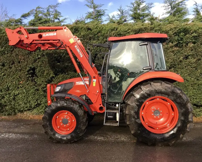 
Продажа довольно б/у тракторов Kubota M4072 