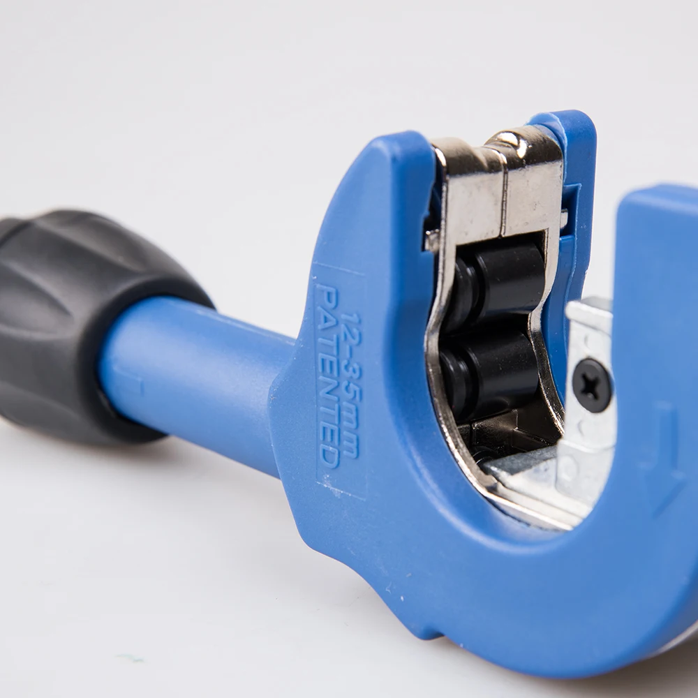 KING TONY 12~35mm Handle Useful  Ratchet Tubing Cutter for Industrial and Commercial 7912-22