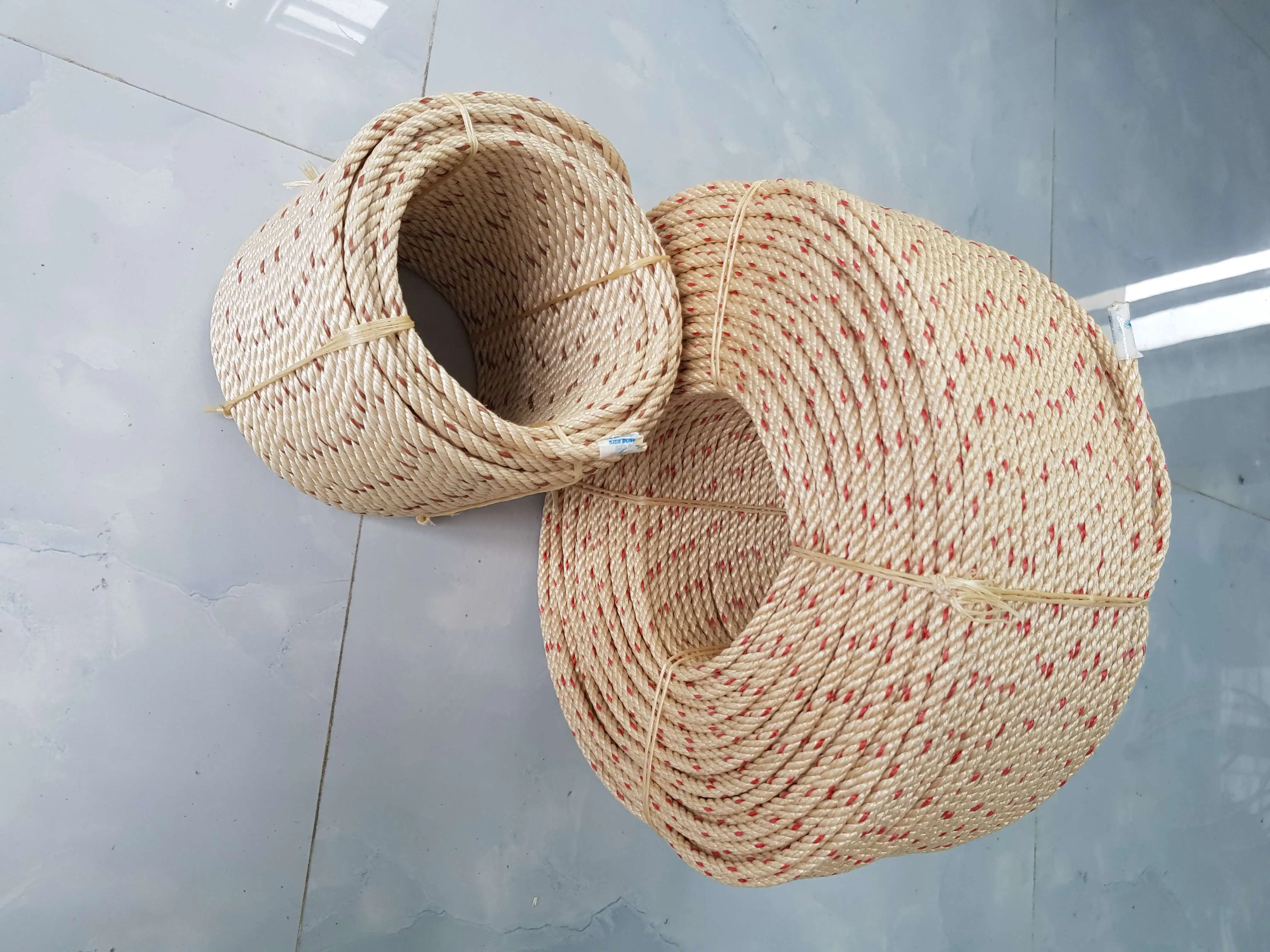 Wholesale PP Twisted Rope 6mm 4 Strands, Polypropylene rope 8mm Made in Vietnam, 10mm Rope pp UV Protected