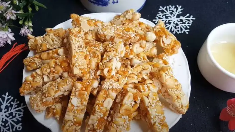 Экзотическая закуска вьетнамские арахисовые конфеты