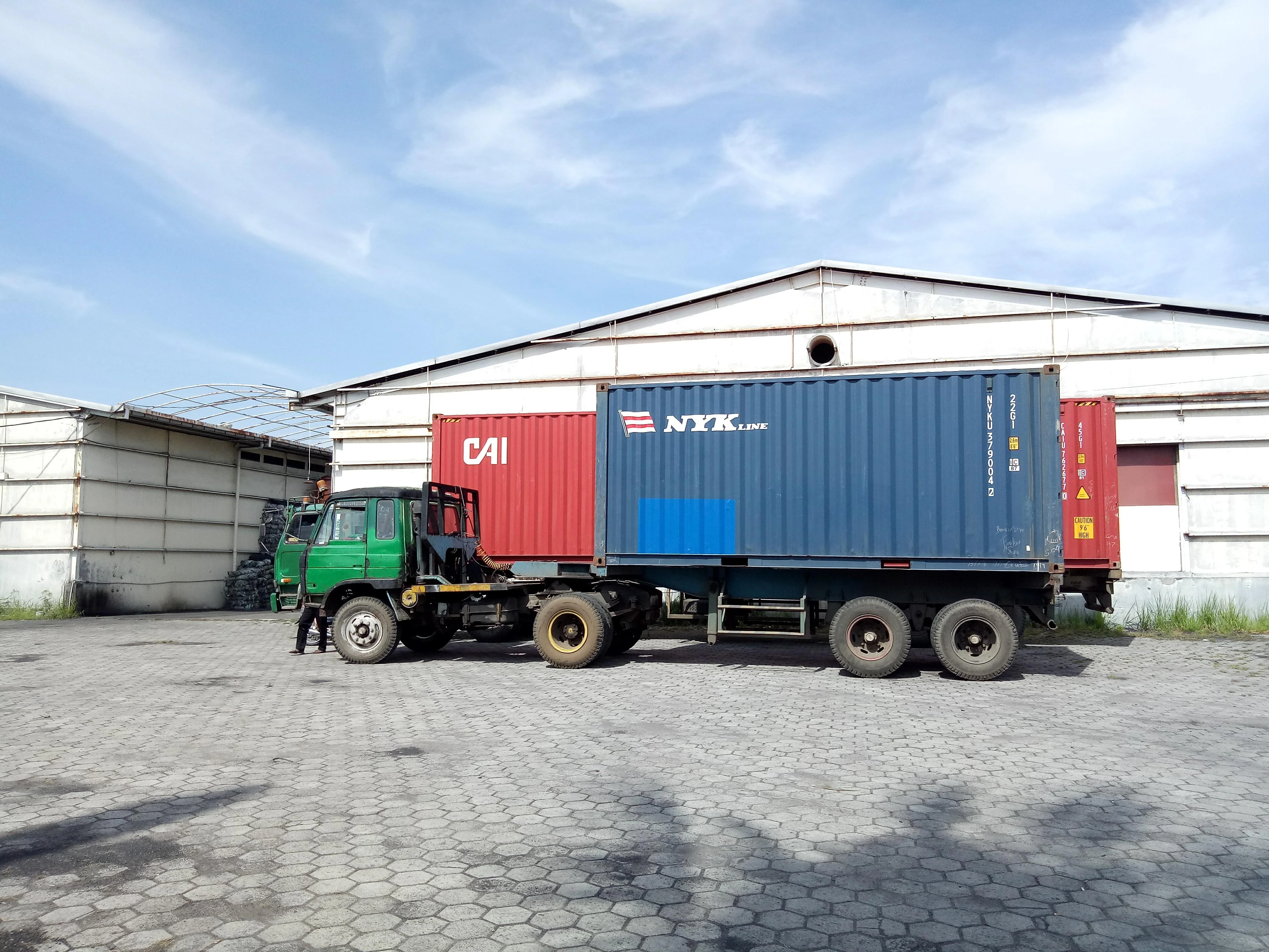 
High Quality Coconut Shell Charcoal Briquette Shisha 