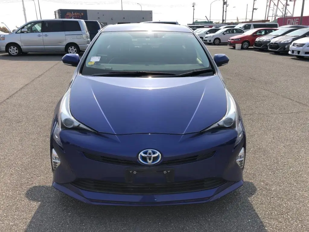 Second Hand /Used 2016 TOYOTA  PRIUS S TOURING PACKAGE available   Right hand drive. Left Hand Drive