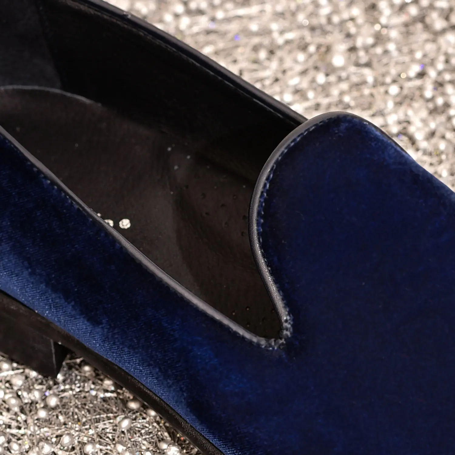 Italian Producer - Velvet Shoes Men Moccasins Loafers - Men Fashion Shoes - Casual Shoes for any Occasion