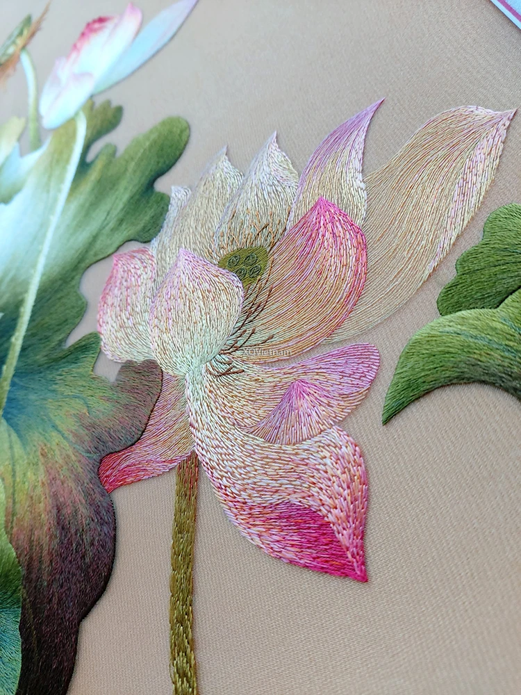 Летние ароматы для вышивки с использованием вьетнамской традиционной технологии ручной