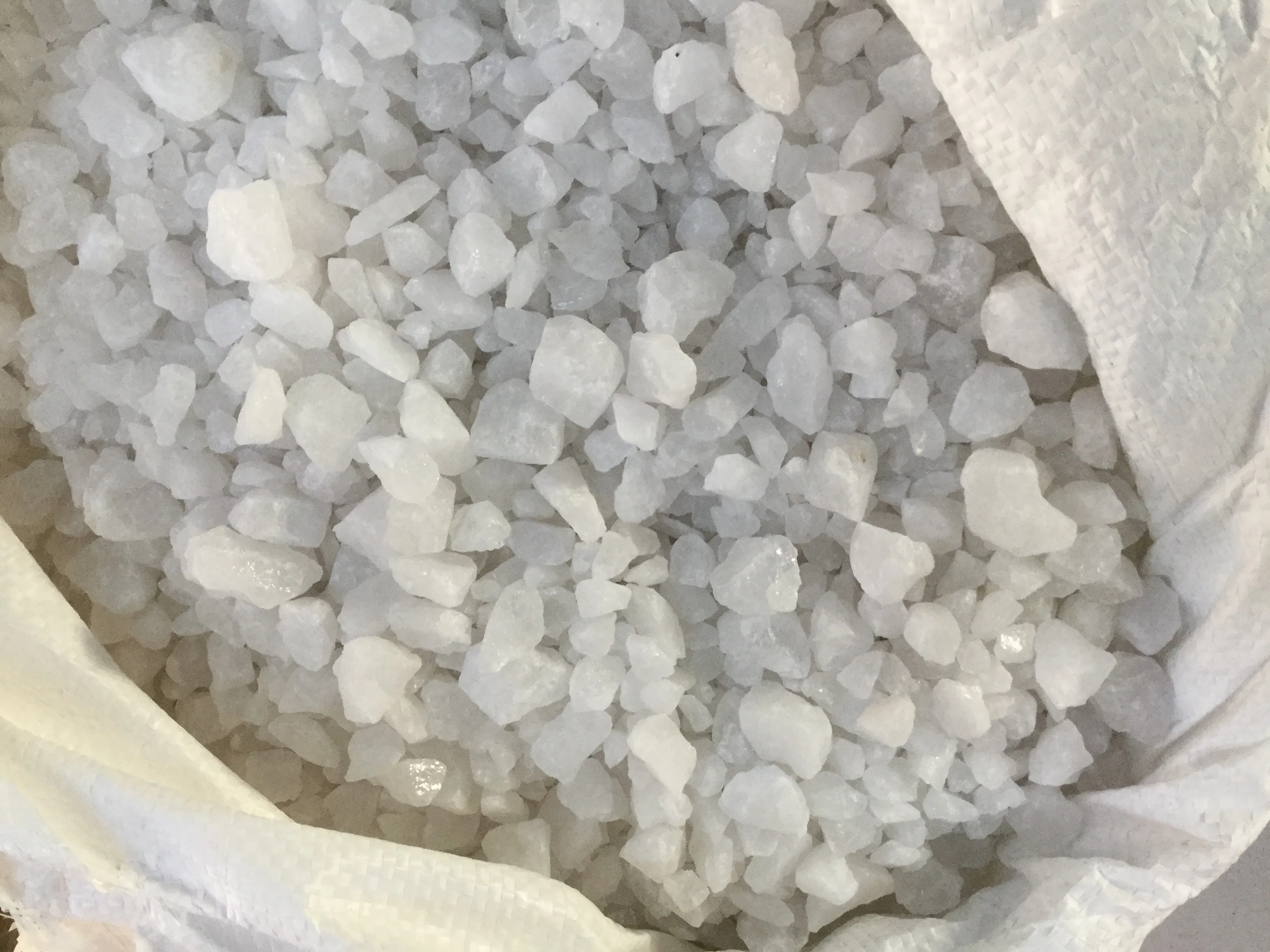 snow white super granular quartz gravel & water washed quality dust free quartz aggregate