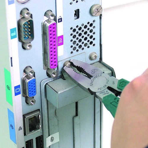 The ultimate screw removal tools set case by Engineer made in Japan