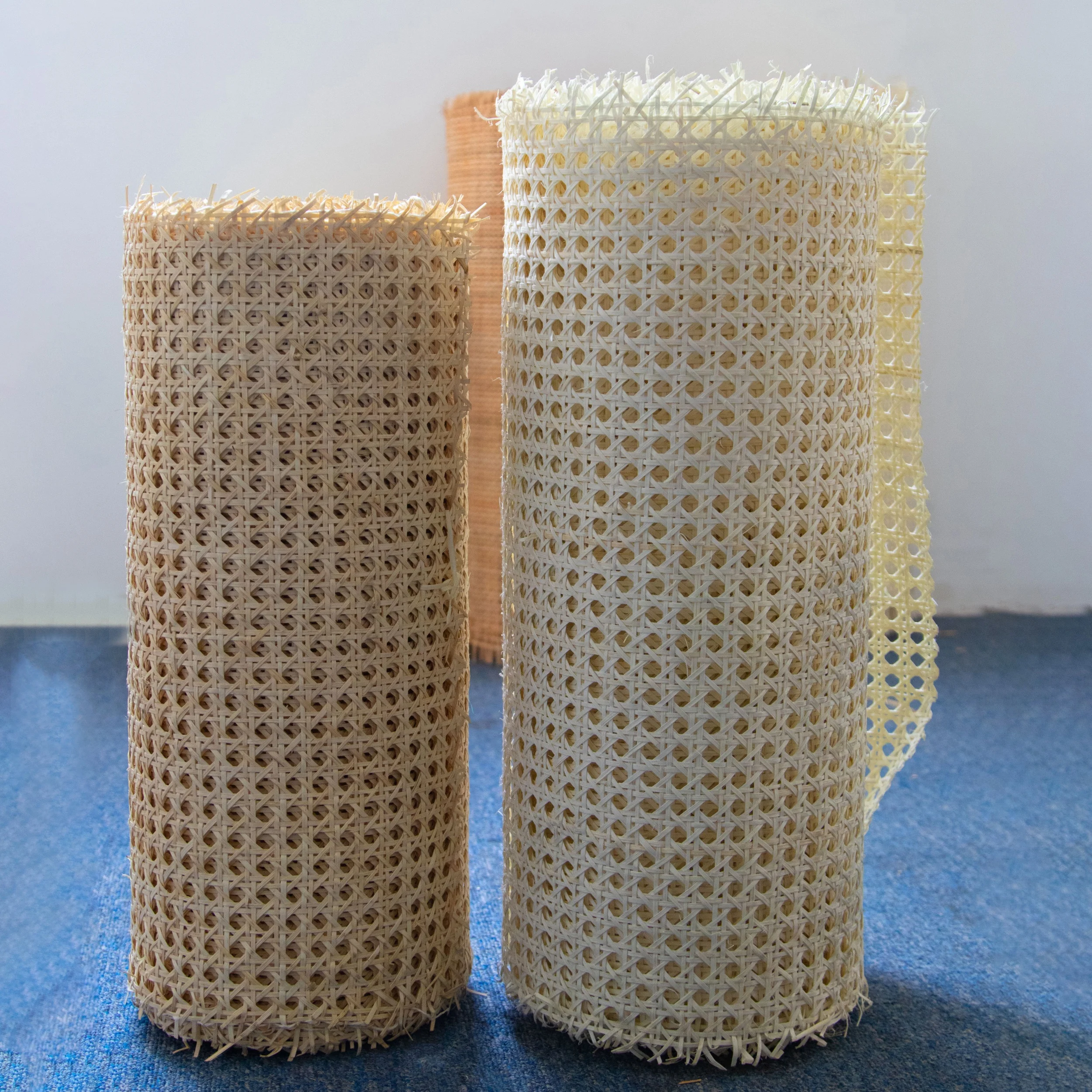 Рулон натуральной лямки из открытого тростника для изготовления стула-вьетнамский ротанговый тростник с сеткой-Плетеный ротанговый тростник Ms Rosie :+ 84 974399 971 (WS)