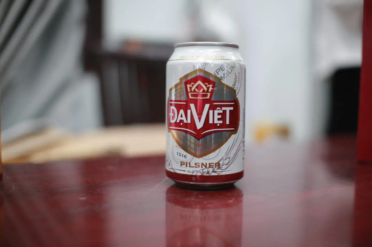 Вьетнамское пиво Dai супер Alc 5% vol стеклянная бутылка 330 мл вьетнамский солодовый напиток баварского солода индивидуальная этикетка для экспорта OEM