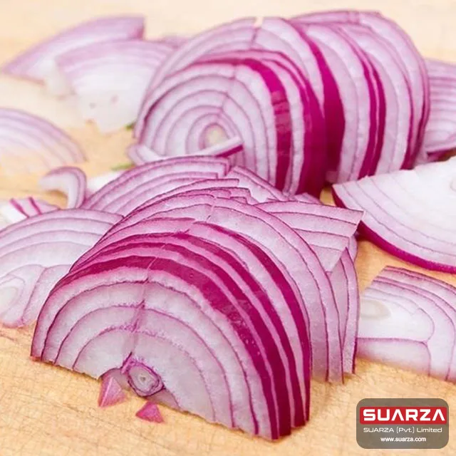 100% fresh red shallot onion/ seasonal red cepola onion are supplied to  all over the world /wholesale onion exporter