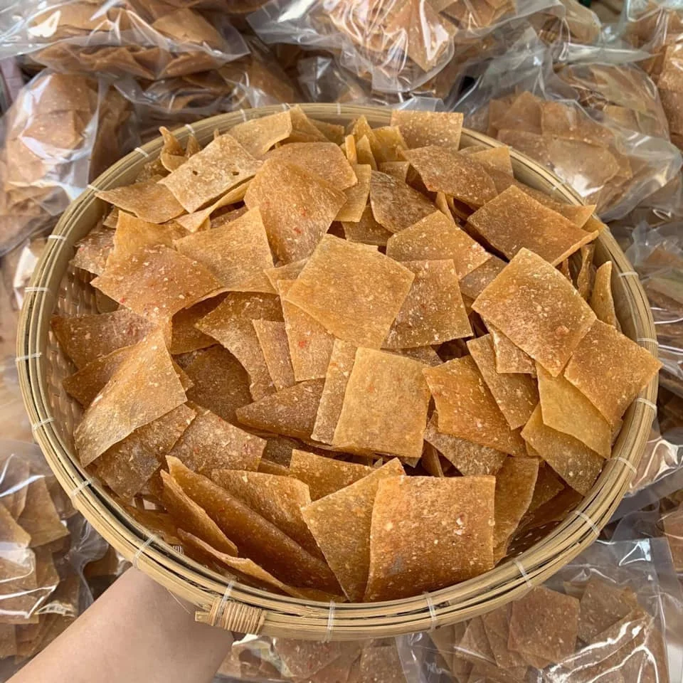 Необработанные квадратные чипсы Креветки/свяжитесь с нами: Ms Laura: + 84