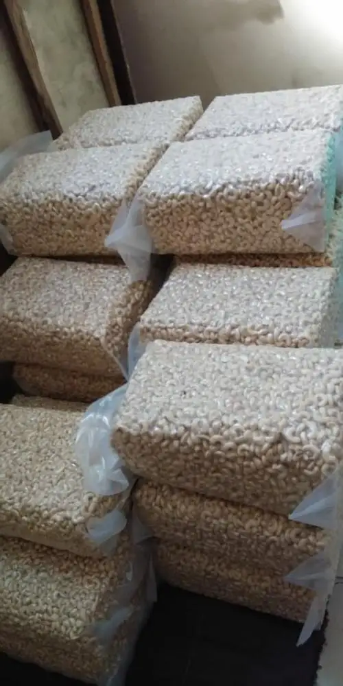  Необработанные орехи кешью | Происхождение из Индонезии