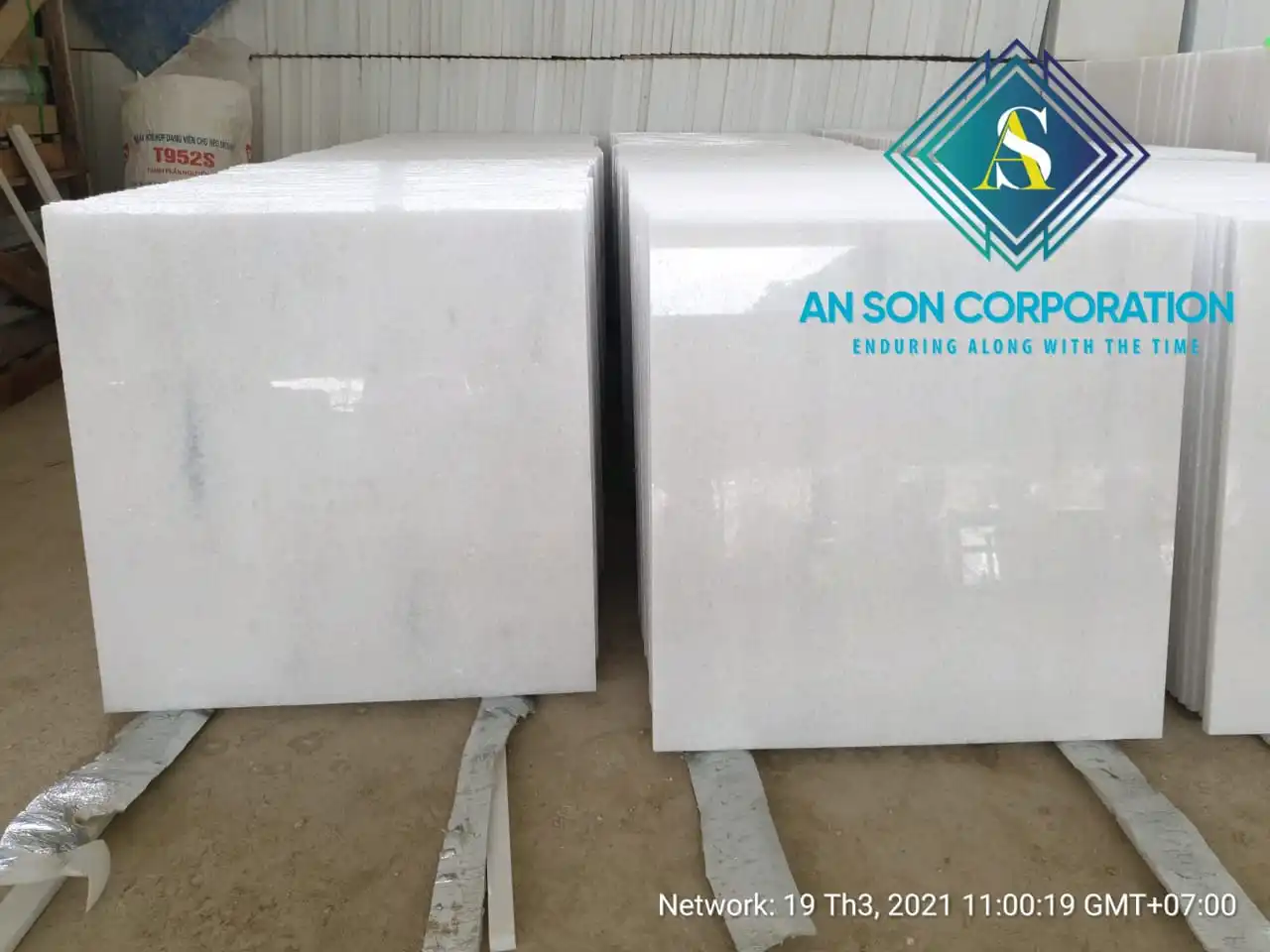 SUPER SALE WHITE MARBLE BLOCK FOR CUTTING TILES - MANUFACTURER OF WHITE MARBLE-NATURAL STONE EXPORT FROM VIETNAM