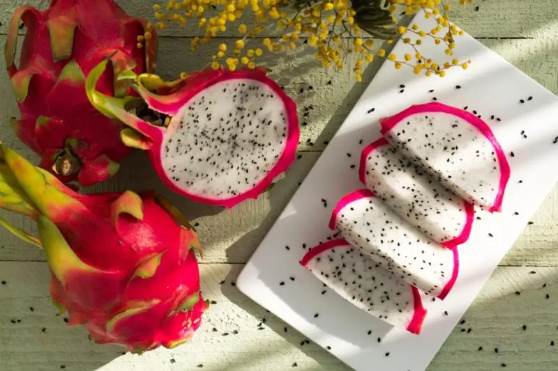 VIETNAM white Dragon fruit/ whatsapp +84966208131