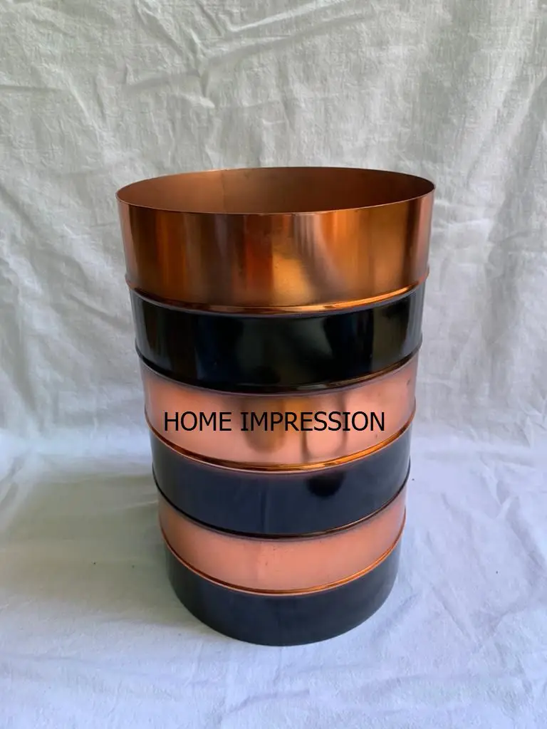 Садовый домик с золотым