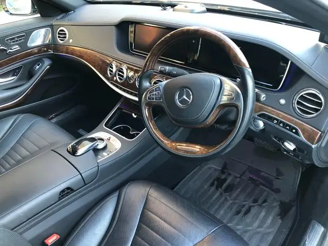 
Used car mercedes benz S550 