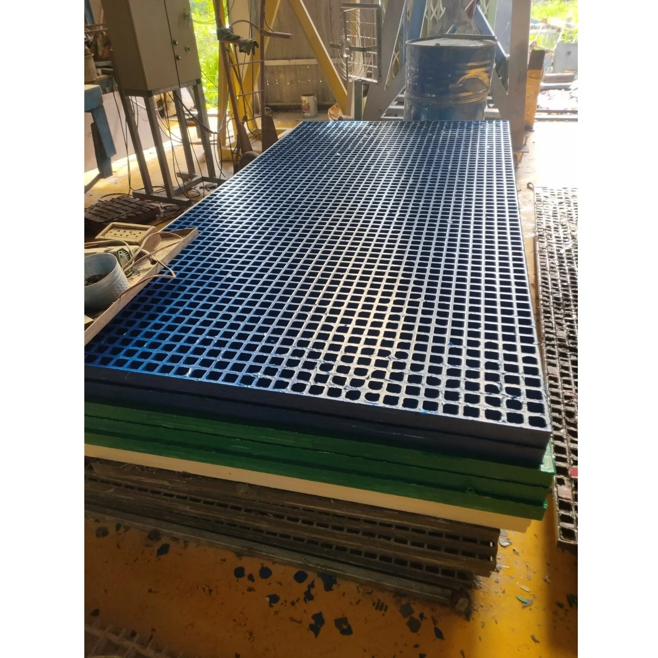 Acid Resistant Non-conductive Anti-slip Flame Retardant Composite Grating FRP Blue