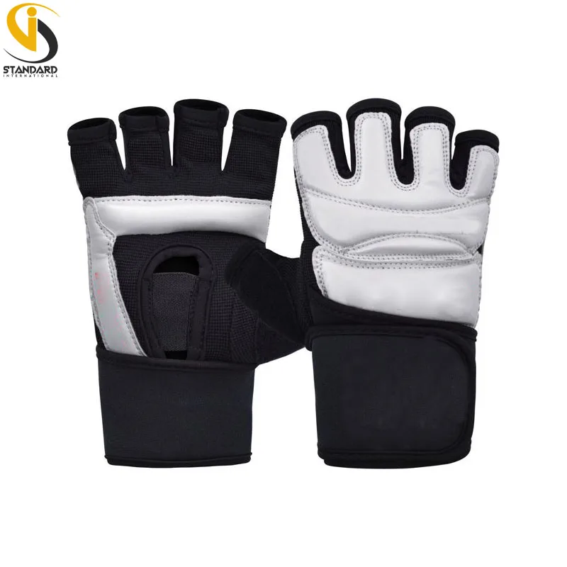 2021 New hot selling  high quality Boxing equipment protectors for training and competition taekwondo gloves