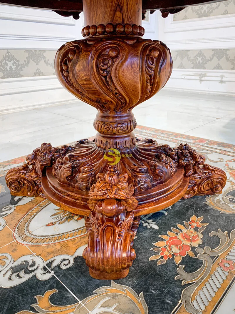 Королевский стол LOUIS FIDIA по низкой цене