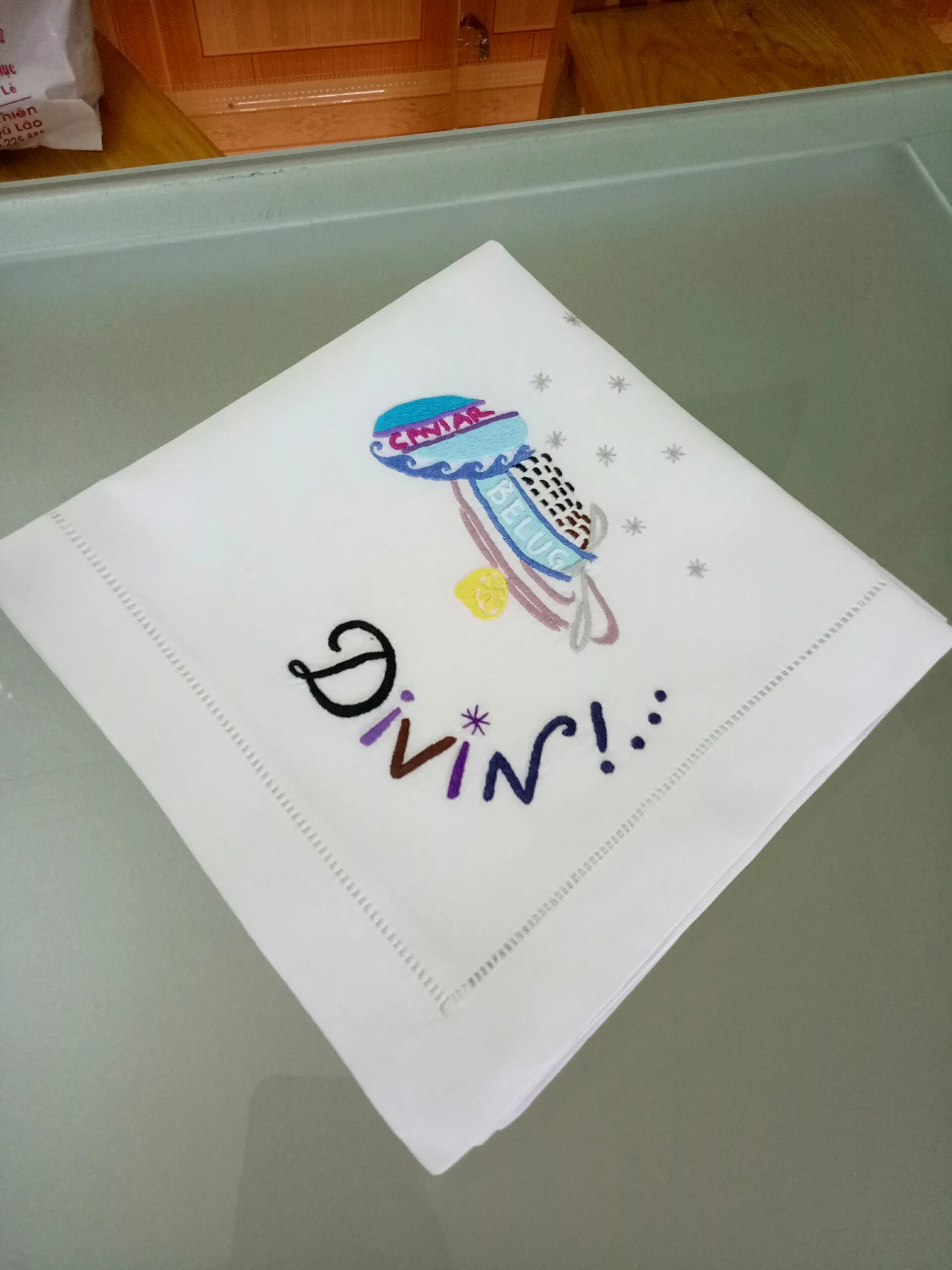 Ручная вышивка для ресторана