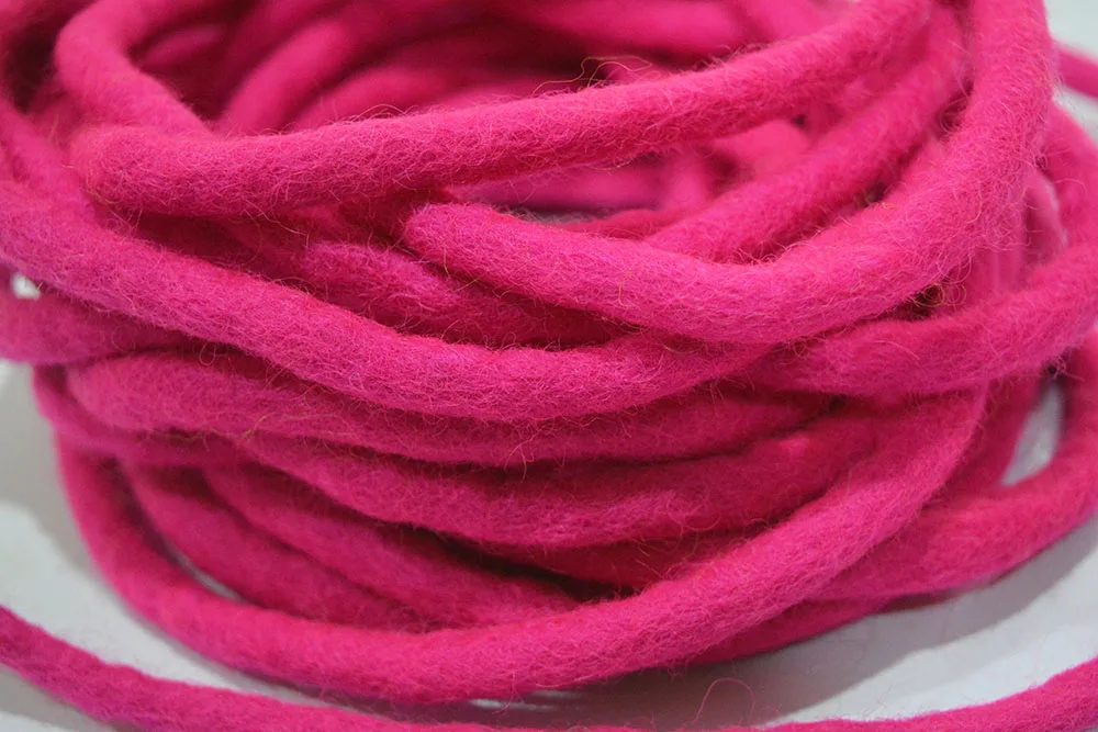 Hot Pink 10m Felt Rope