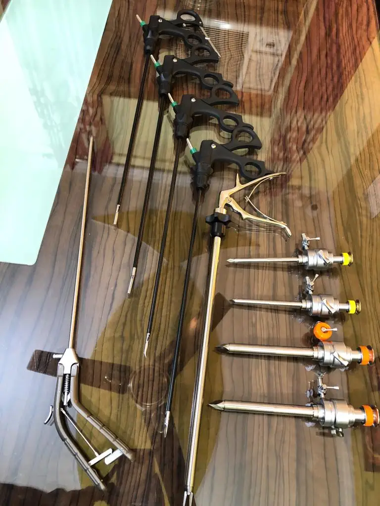 
Laparoscopic surgical instruments 
