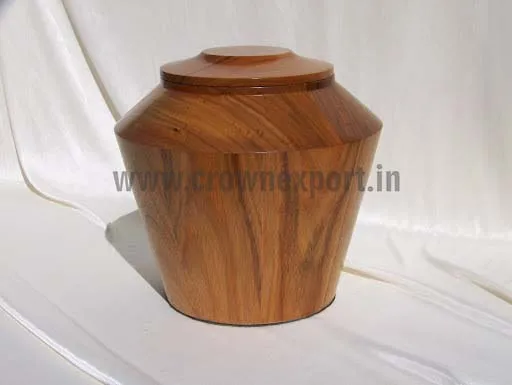 Wooden Adult Human Funeral Supplies Cremation Urns Classic Design Wooden Handcrafted Natural Finished From Top Listed Supplier