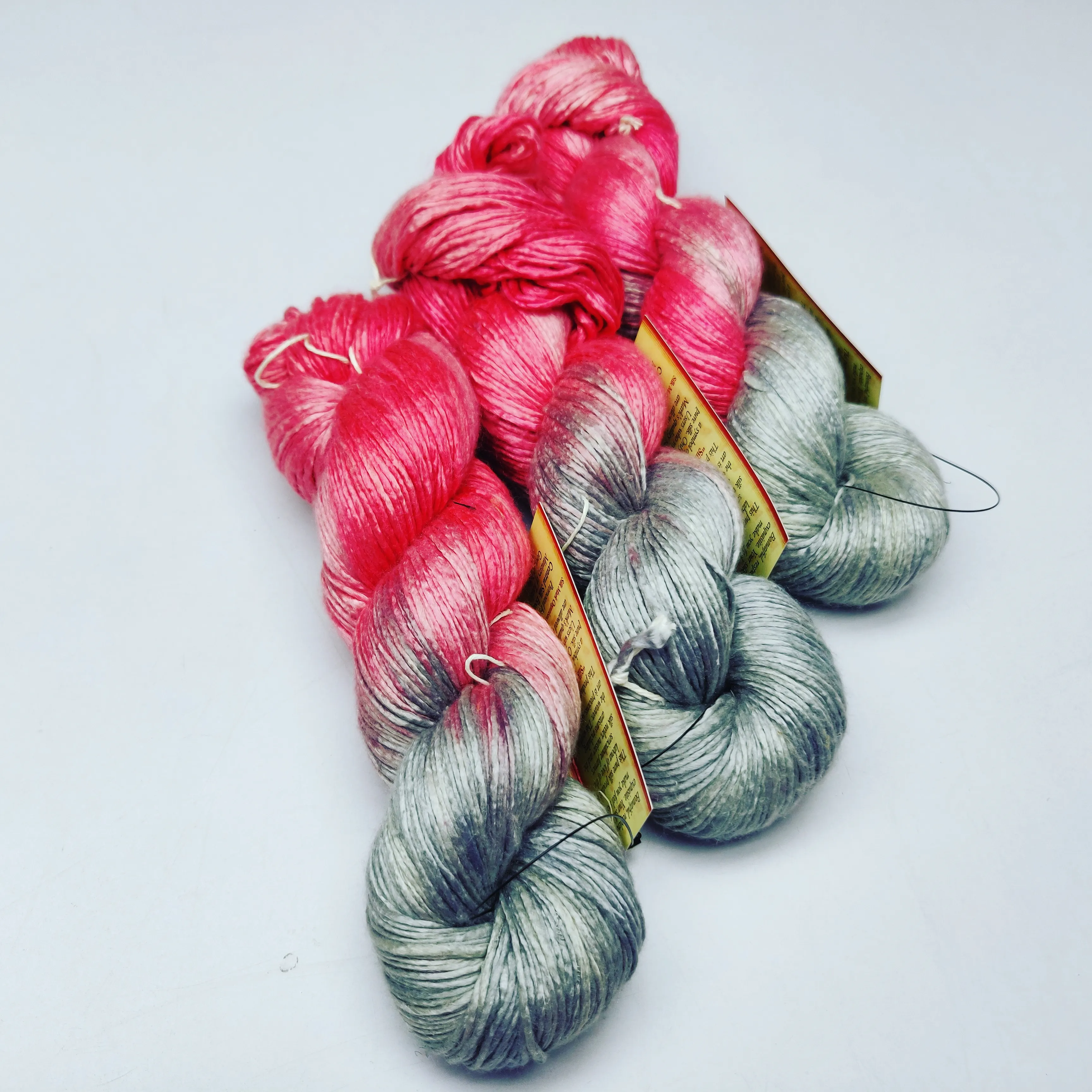 Spun silk Yarn Raw Silk Mulberry Silk Grade for Weaving and Knitting Ring Bags Embroidery Anti Technics Style Pattern Hand