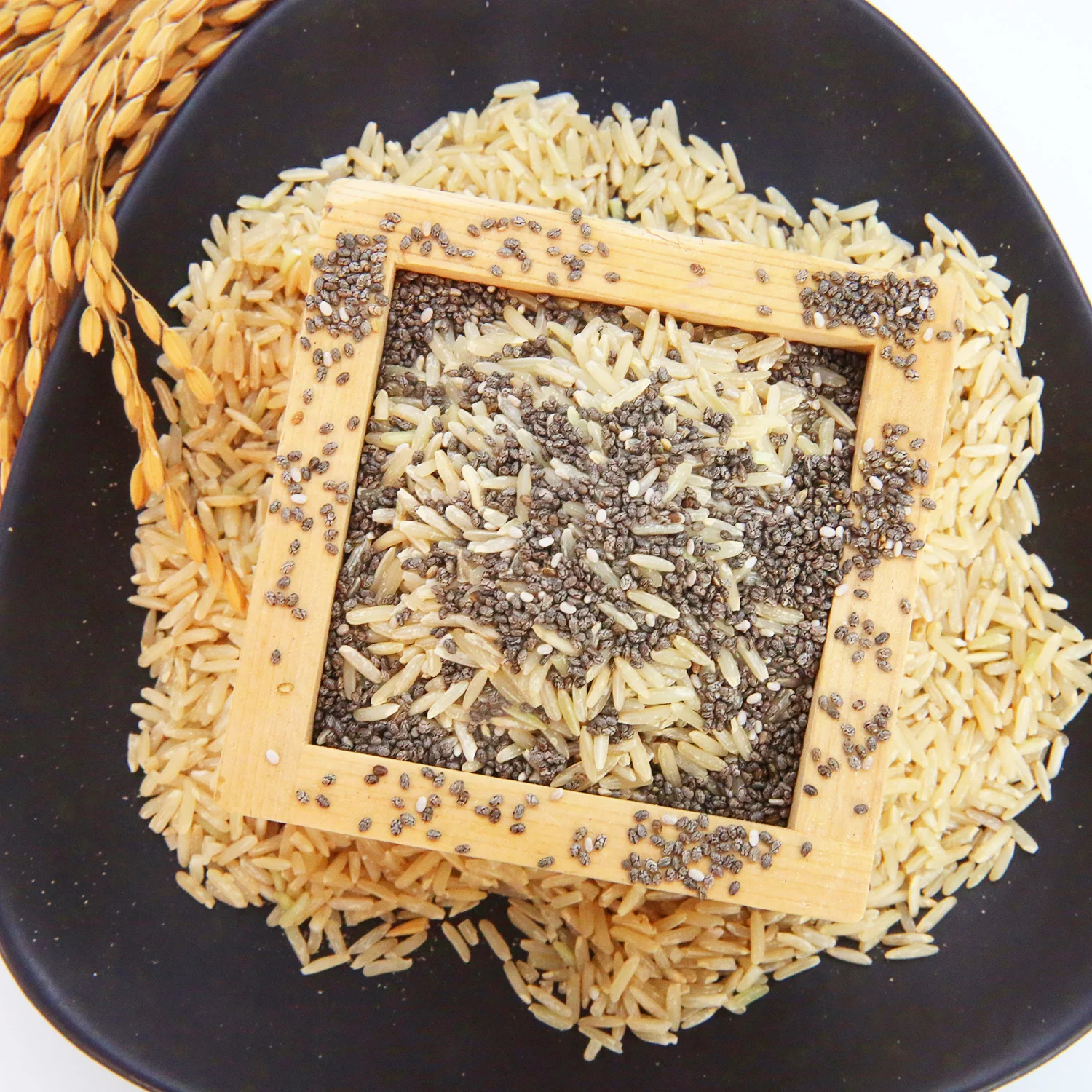 Vietnam High Quality 5% standard Aromatic Rice Healthy Rice BROWN JASMINE RICE MIXED with CHIA SEEDS