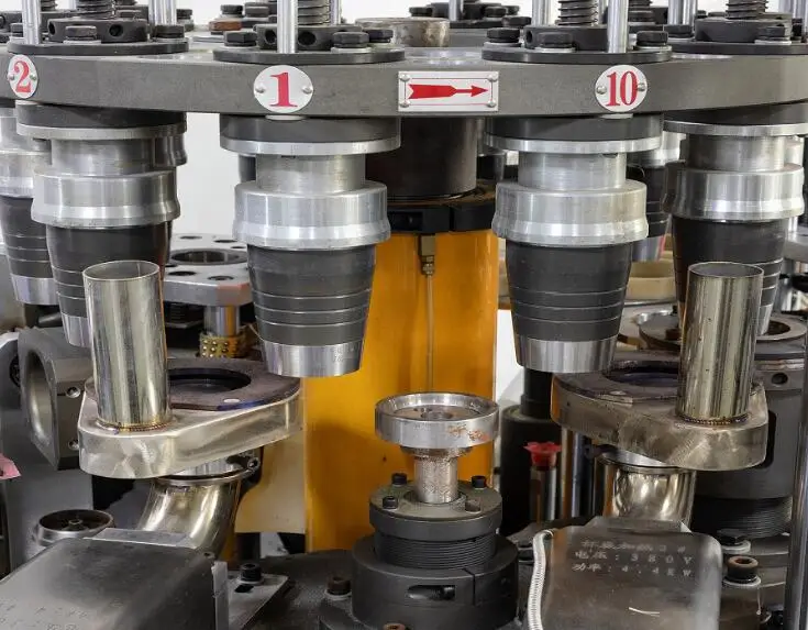 New design paper cup machine paper cup forming  machine cheap machine made in China