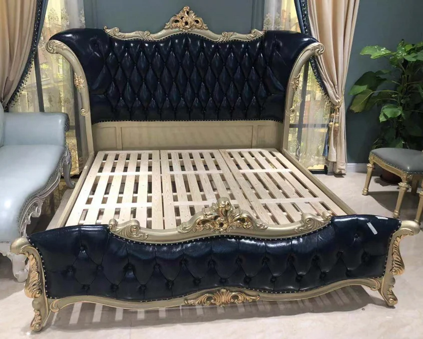 Antique Golden Bed Luxury King Size Bed European Style bedroom furniture Royal leather wooden bed