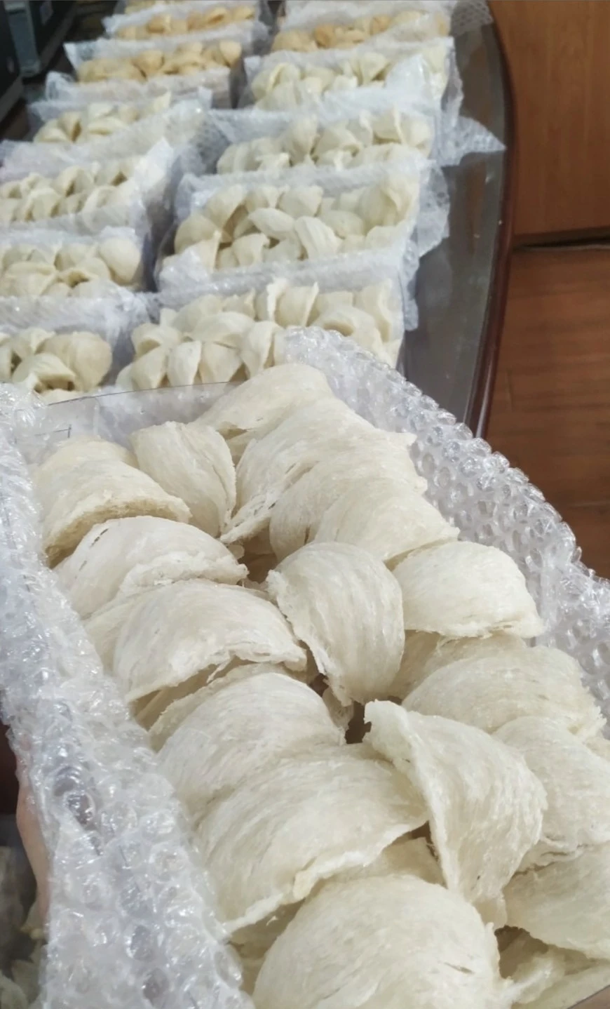 Wholesale Natural Dry Edible Bird Nest Good For Health for Export from Vietnam