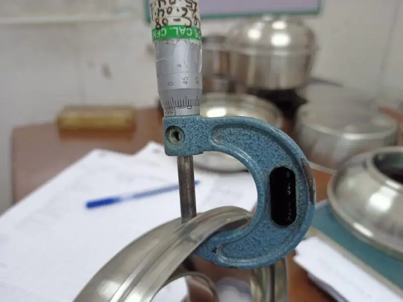  Продукция во время всего производственного процесса проходит проверку и плавает различных шагов в Индии