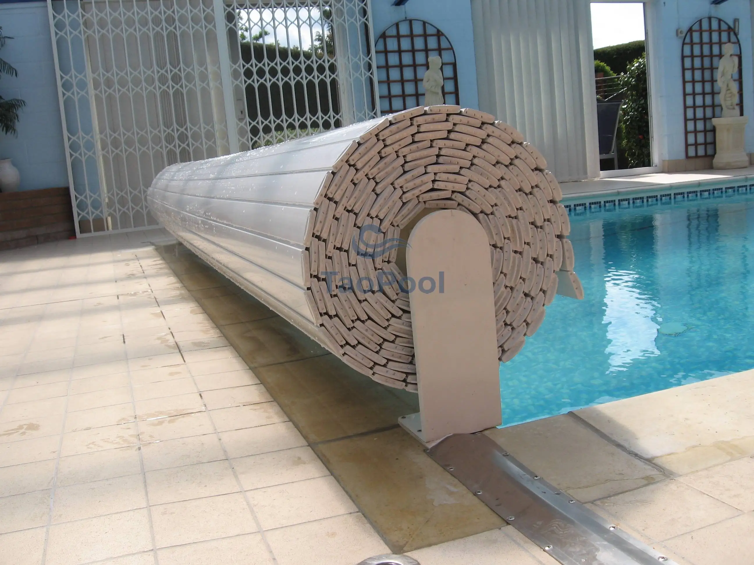 2020 Top Sale Pool Cover Top Installation Slatted Pool Cover