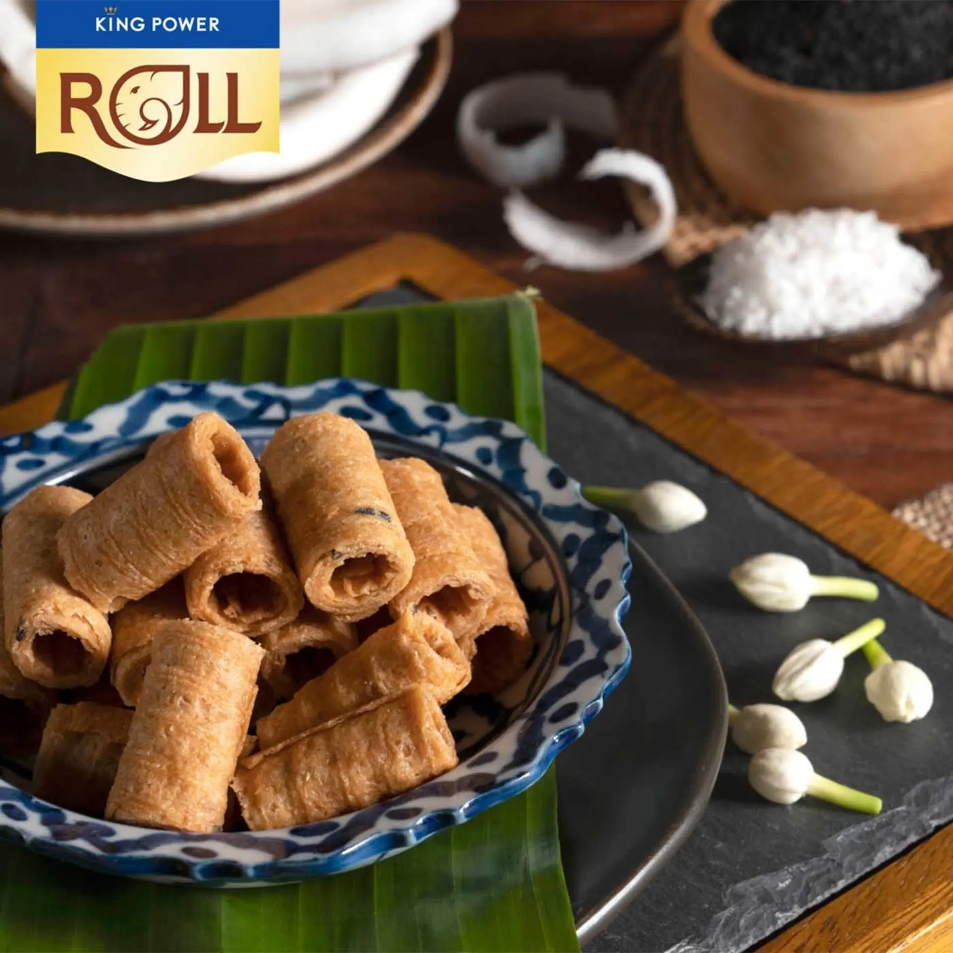 KING POWER ROLL Original - Sweet Coconut Crispy Rolls THAI SNACK FOR EVERYONE TO ENJOY WITH DELICIOUS TASTE