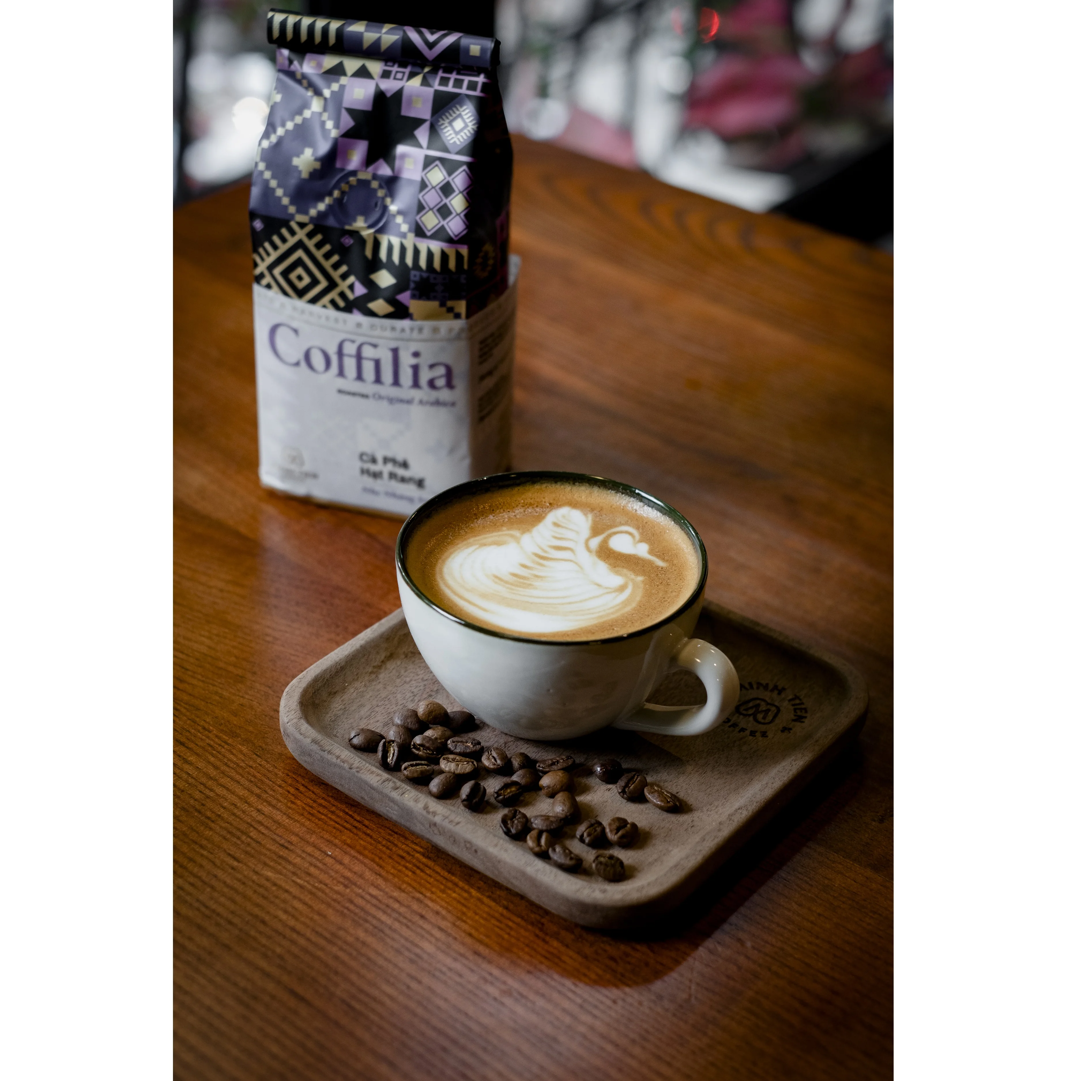 
Fruity And Choco Taste Arabica Variety Gentle Son La Coffilia Roasted Ground Coffee From Vietnam 