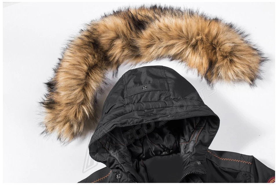 Men Outdoor Sports Jackets Thick Warm Waterproof Outwear Zipper Parkas jacket New winter Fur Collar Hooded Jackets