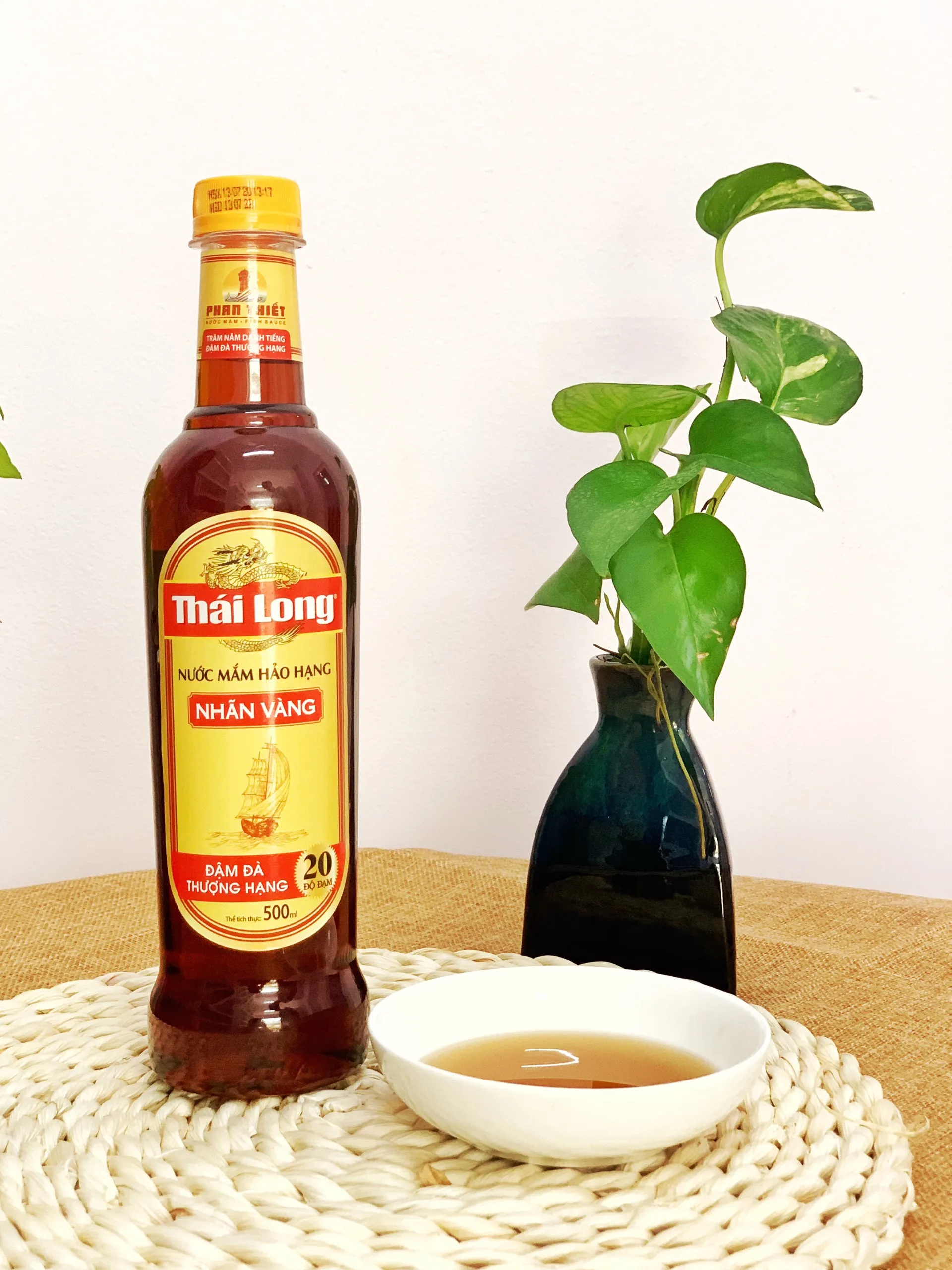 Phan Thiet Special Anchovy fish sauce in 500ml bottle made from Vietnam suite to all market in the World
