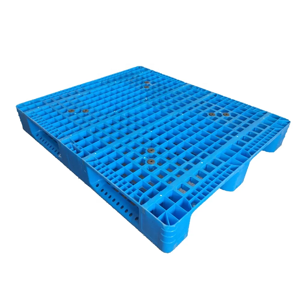 1300*1300 складские пластиковые поддоны от производителя