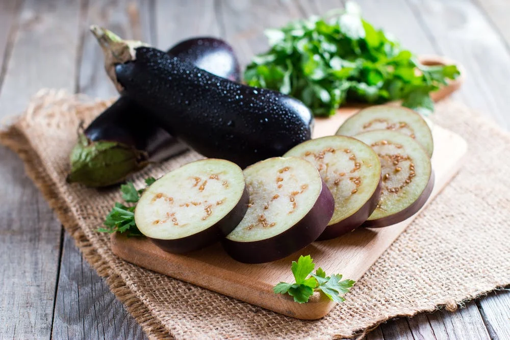 
HIGH QUALITY FRESH PURPLE EGGPLANT VIETNAM EXPORTING [Edna +84 919 04 5050] 