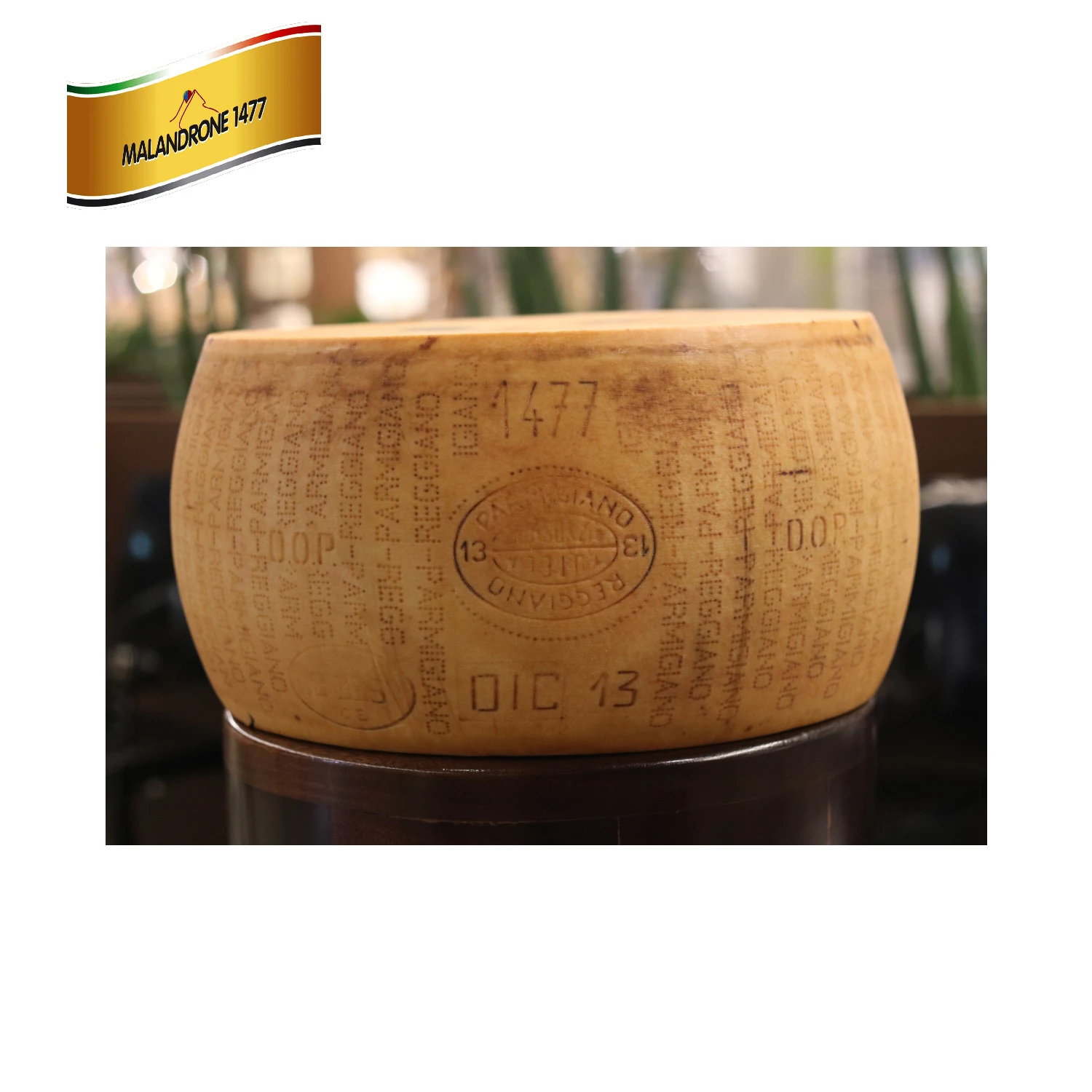 Сделано в Италии Parmigiano Reggiano твердый сыр 60 месяцев 18 кг
