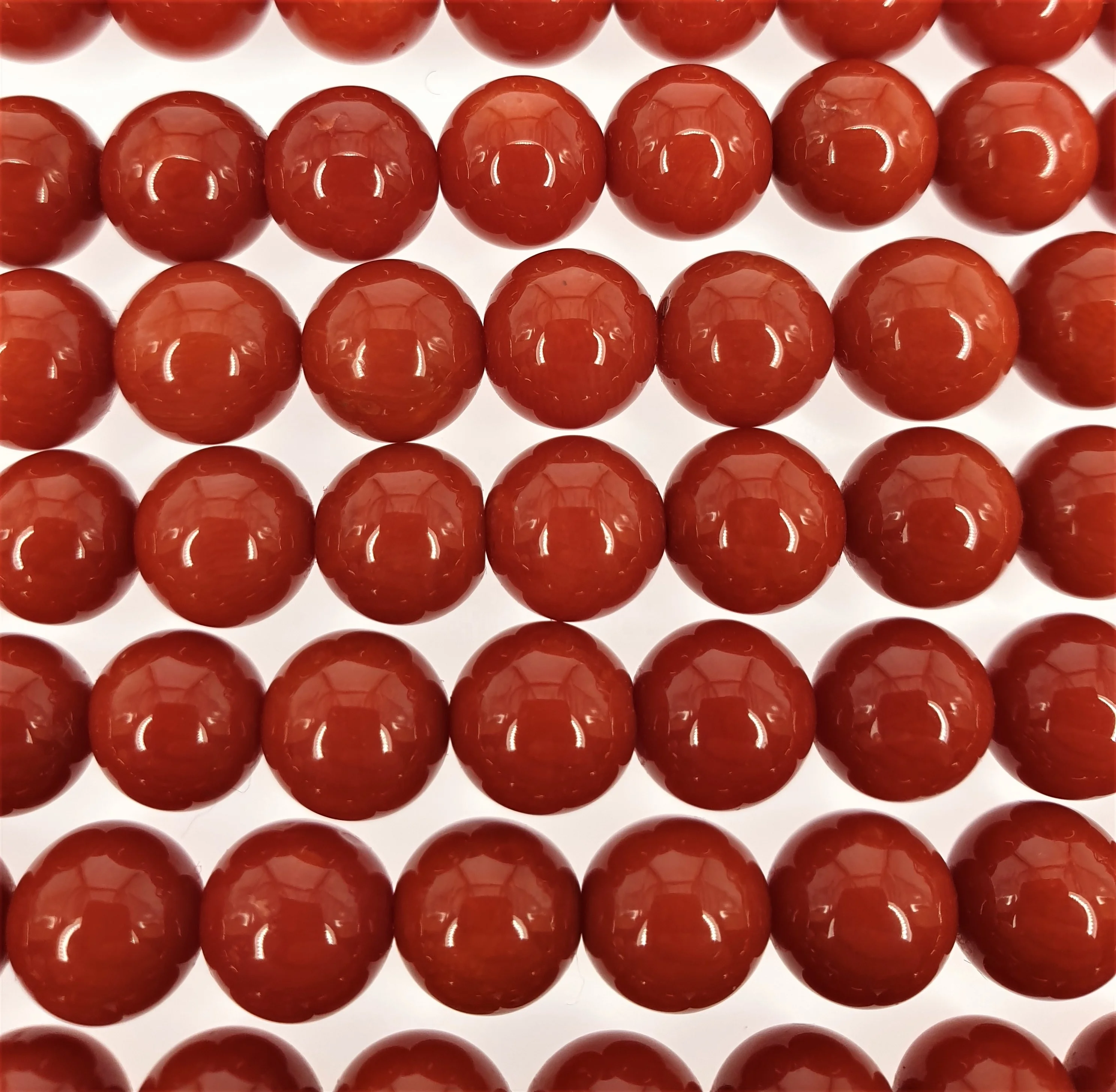 
RED CORAL ROUND BEADS 8.0 MM STRANDS 