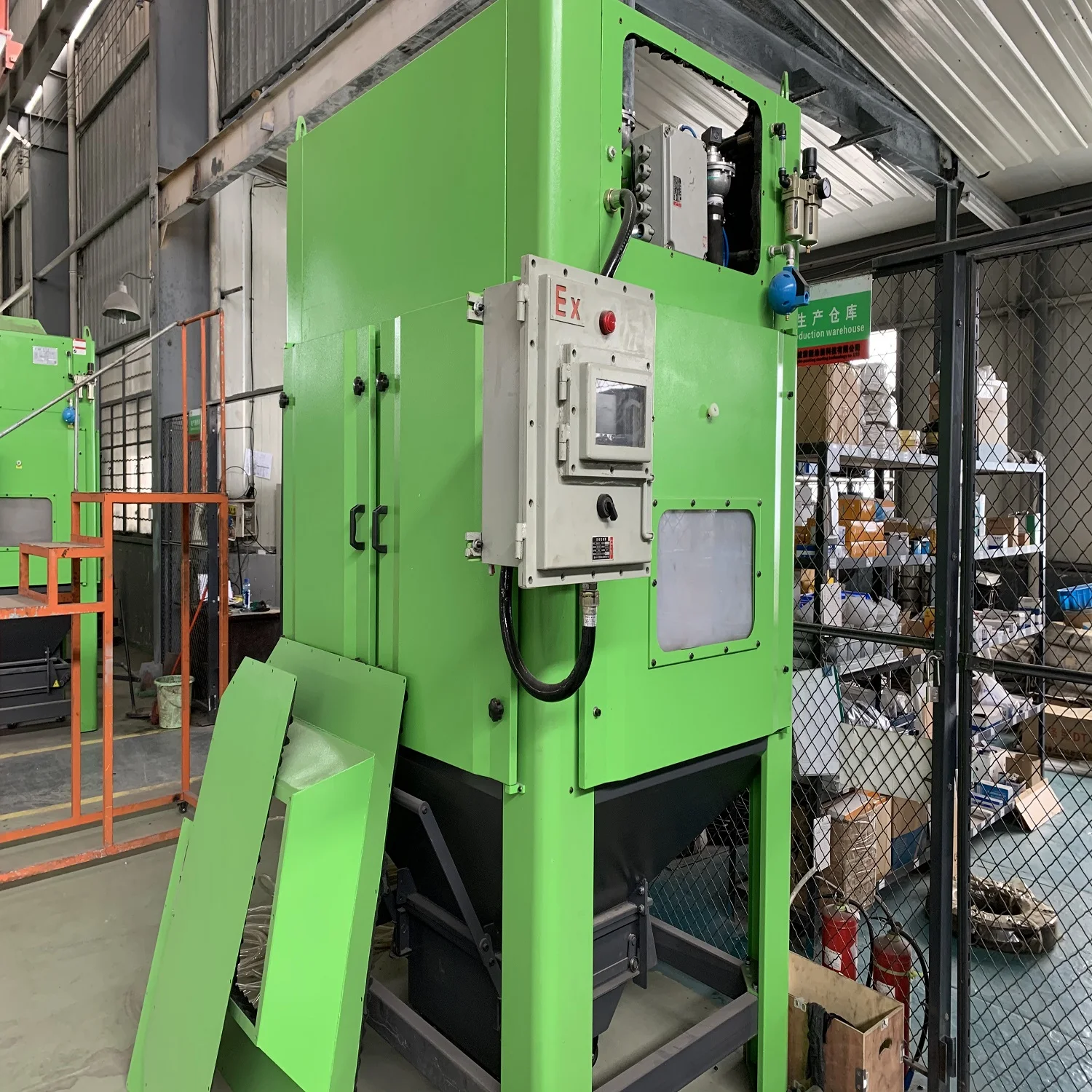 Cleaning Filtration equipment Cartridge Dust Collector With Special Design For treatment of floating and suspended dust