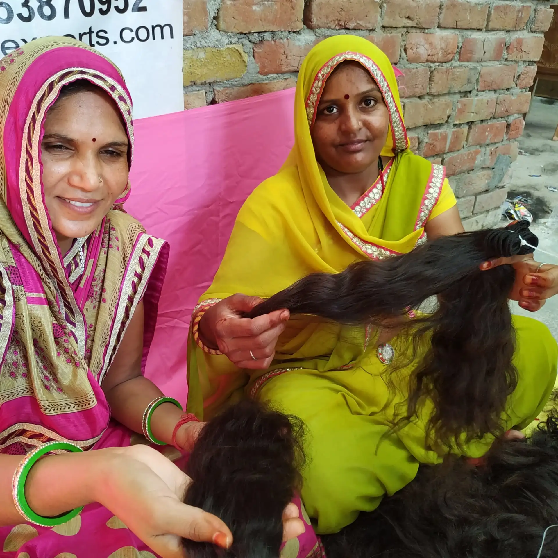 Raw Virgin Unprocessed Cuticle Aligned Indian temple Natural curly Bundle manufactures Human Hair