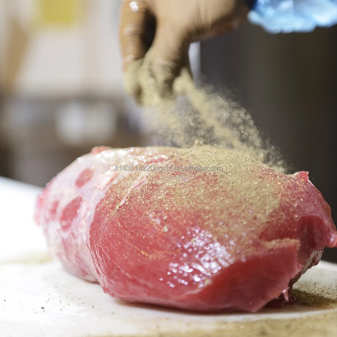 HIGH QUALITY SMOKED CURED BEEF TOPSIDE STUFFED IN CASING | premium gluten free beef meat | beef meat Italy supplier