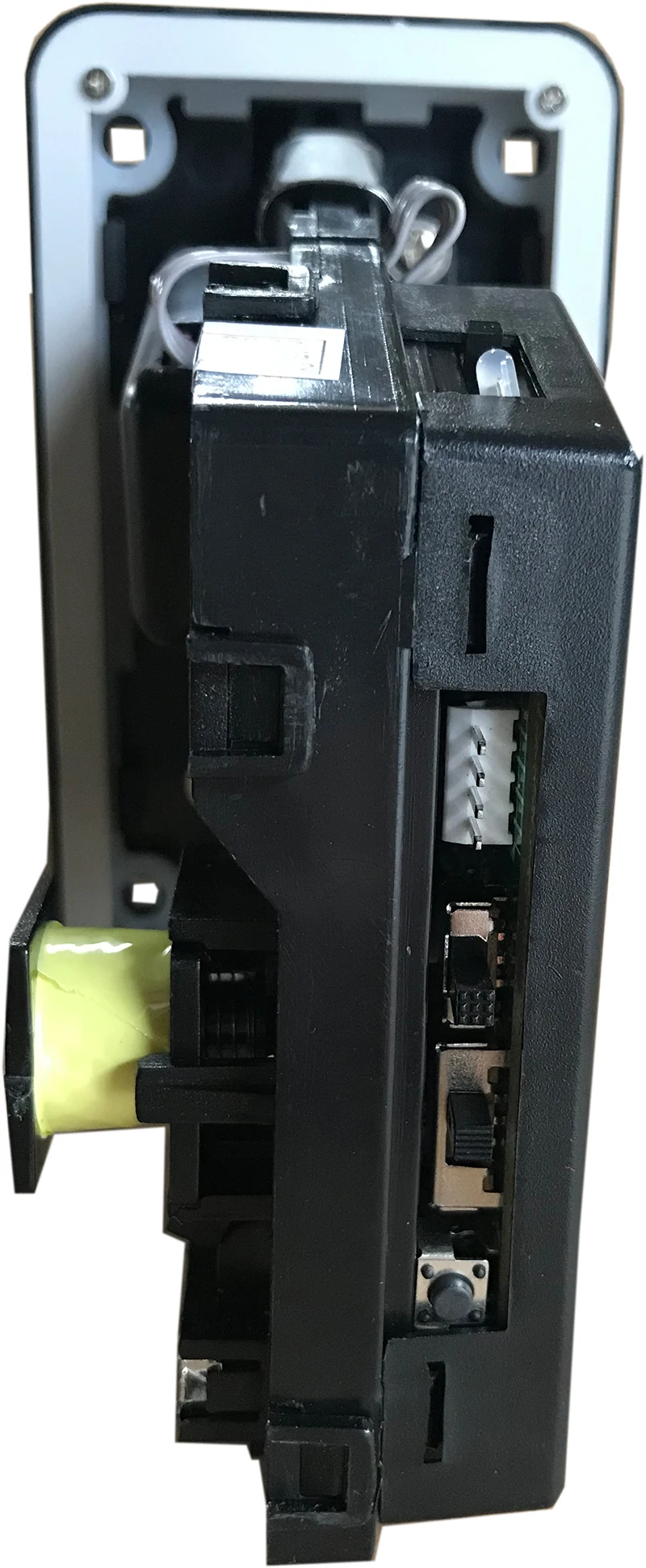 Coin Pusher for Racing Coin-Operated Game Machine Selector