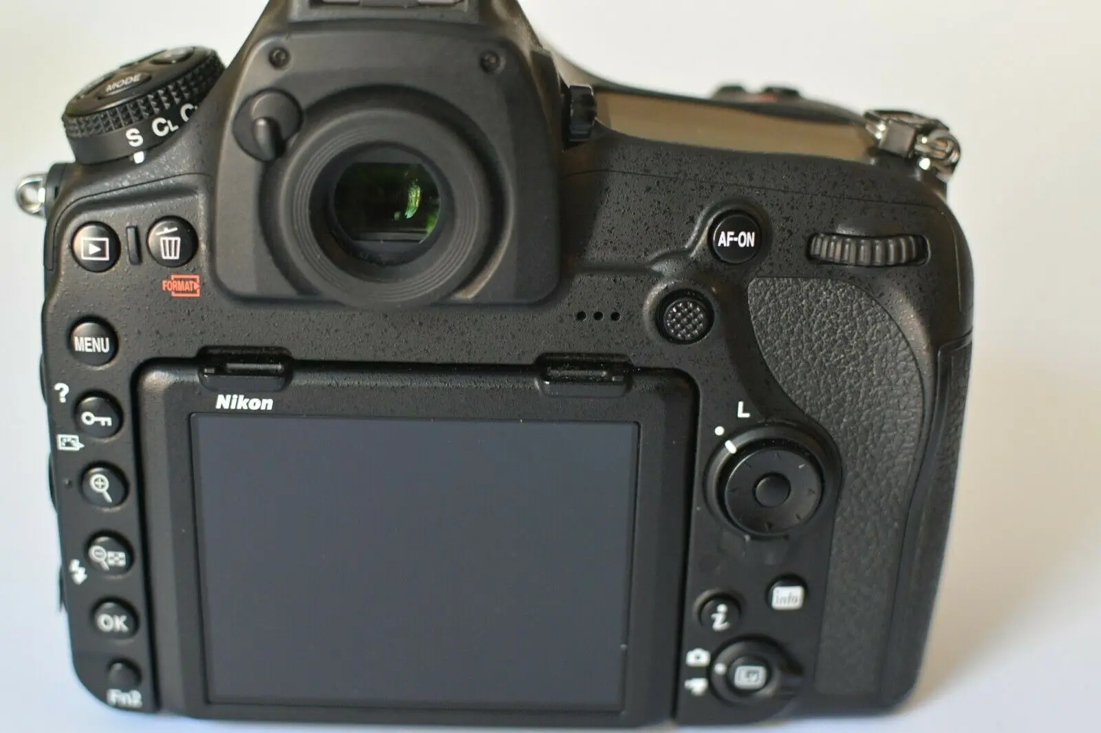 Free Shipping For Nikon D850 DSLR Camera with 24-120mm VR and 70-300mm Lens Bundle with 420-800mm Preset f/8 Telephoto Lens