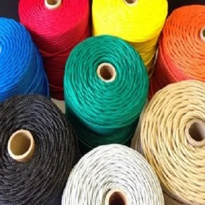 
 Привлекательная цветная нить для шитья одежды  