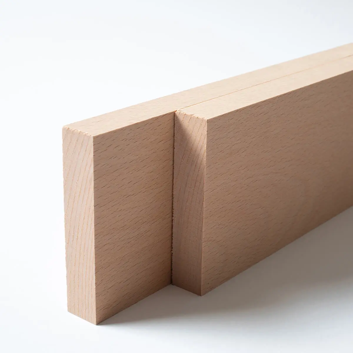 KD German Beech Lumber, Unegded/1-Side Edged, 2.50 m