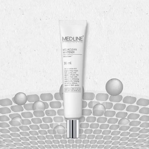 Formulated only with EWG green rated ingredients and non-comedogenic ingredients and abundant Vitamin C Korea intensive Whitener