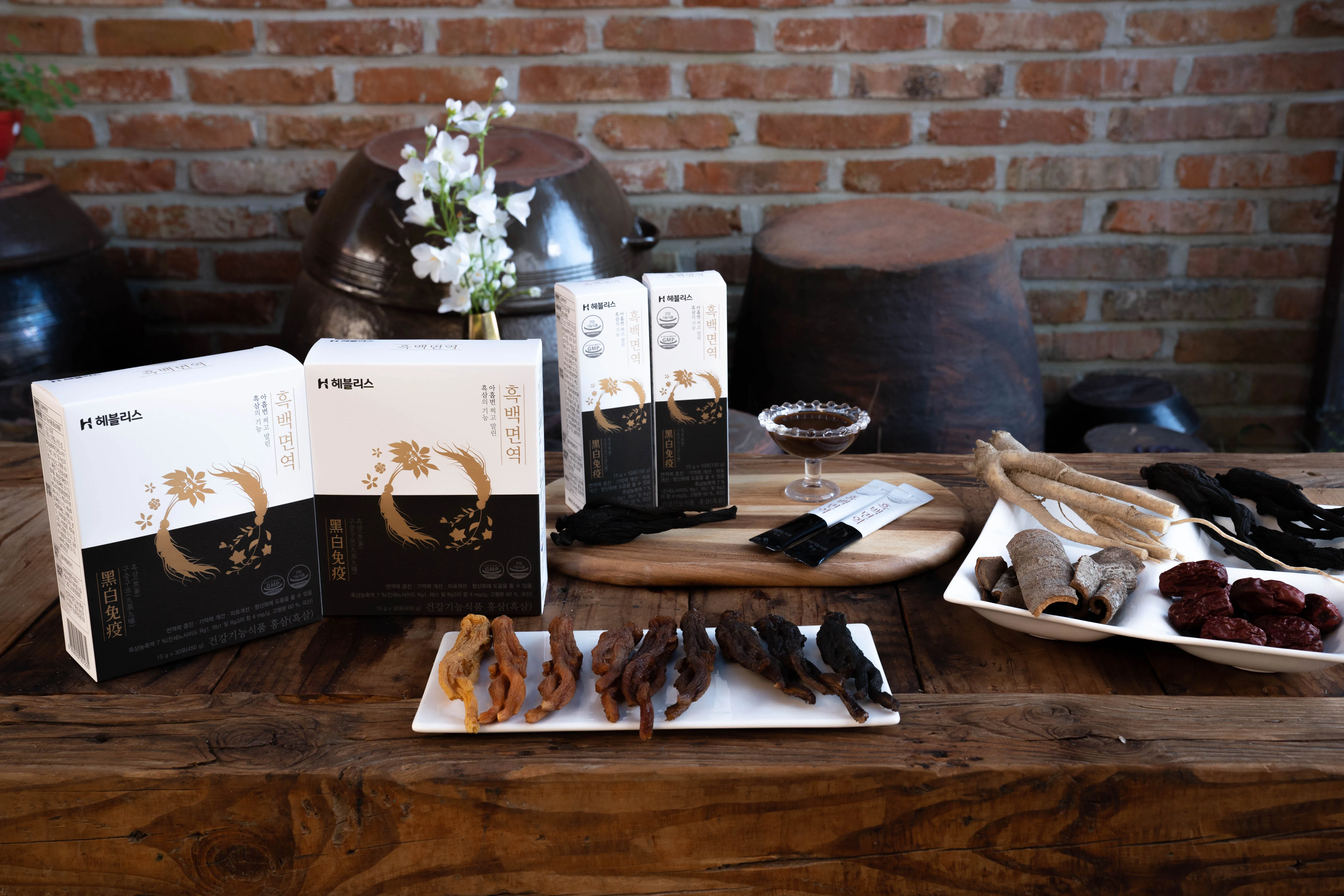 Healthy plant extract panax ginseng root korea added specially raised white balloon flower extract pouch immunity nutritient